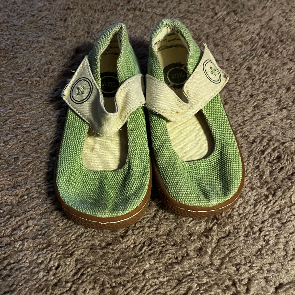 Kids Green Canvas Shoes